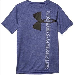 Under Armour Boys Shirt - Youth XL - NEW
